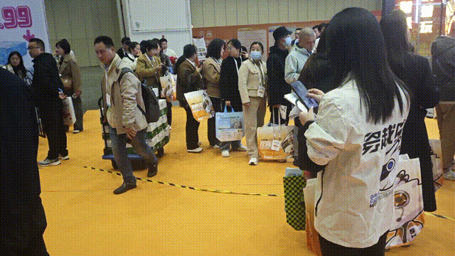 鄭州展展會現(xiàn)場 00_00_00-00_00_30